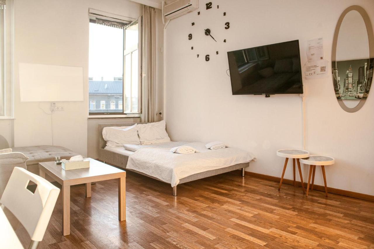 Joyful 2Br Shared Apt Near Millenium Tower & Danube River Wien Exterior foto